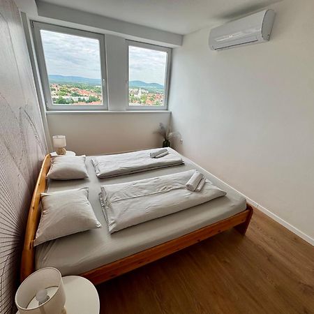Panorama View Deluxe Apartment Веспрем Екстер'єр фото